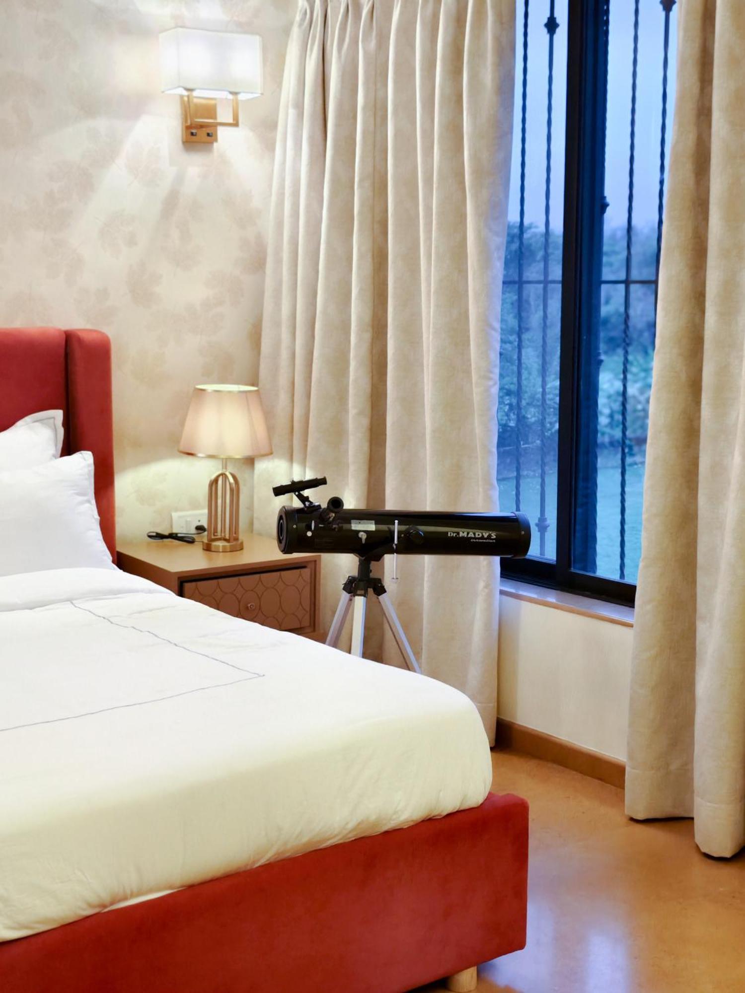 White Stallion Villa โลนาวาลา ภายนอก รูปภาพ