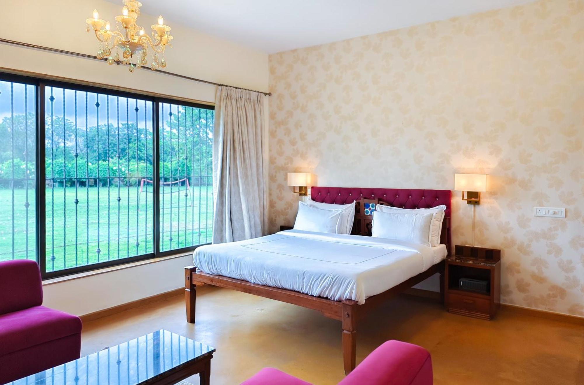 White Stallion Villa โลนาวาลา ภายนอก รูปภาพ